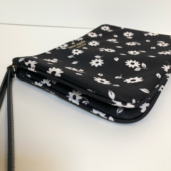 KATE SPADE ♠️ Little Better Bico Wristlet - Picture 3 of 8